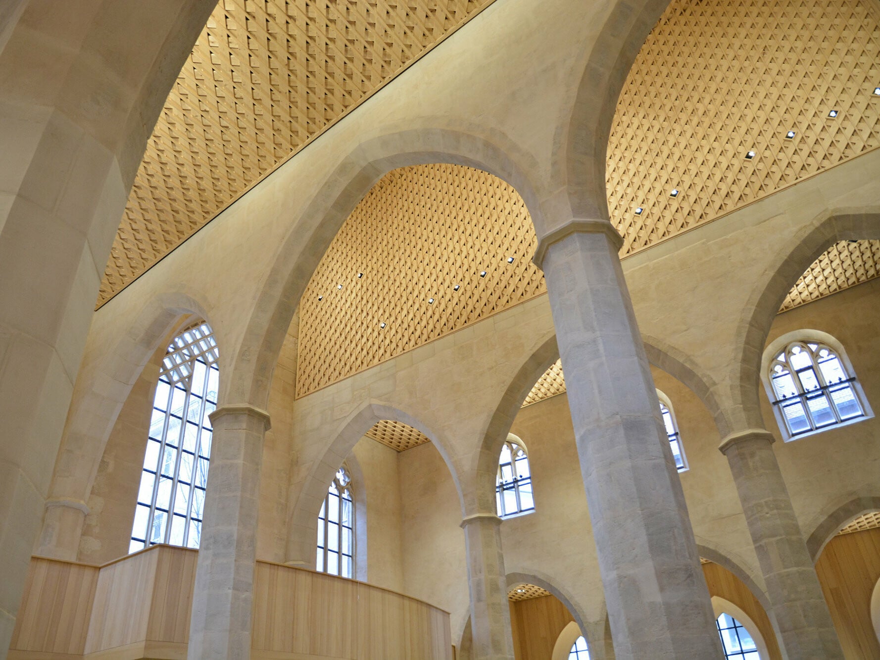 Nach einem verheerenden Brand 2014 wurde die Kirche St. Martha in Nürnberg stark beschädigt.