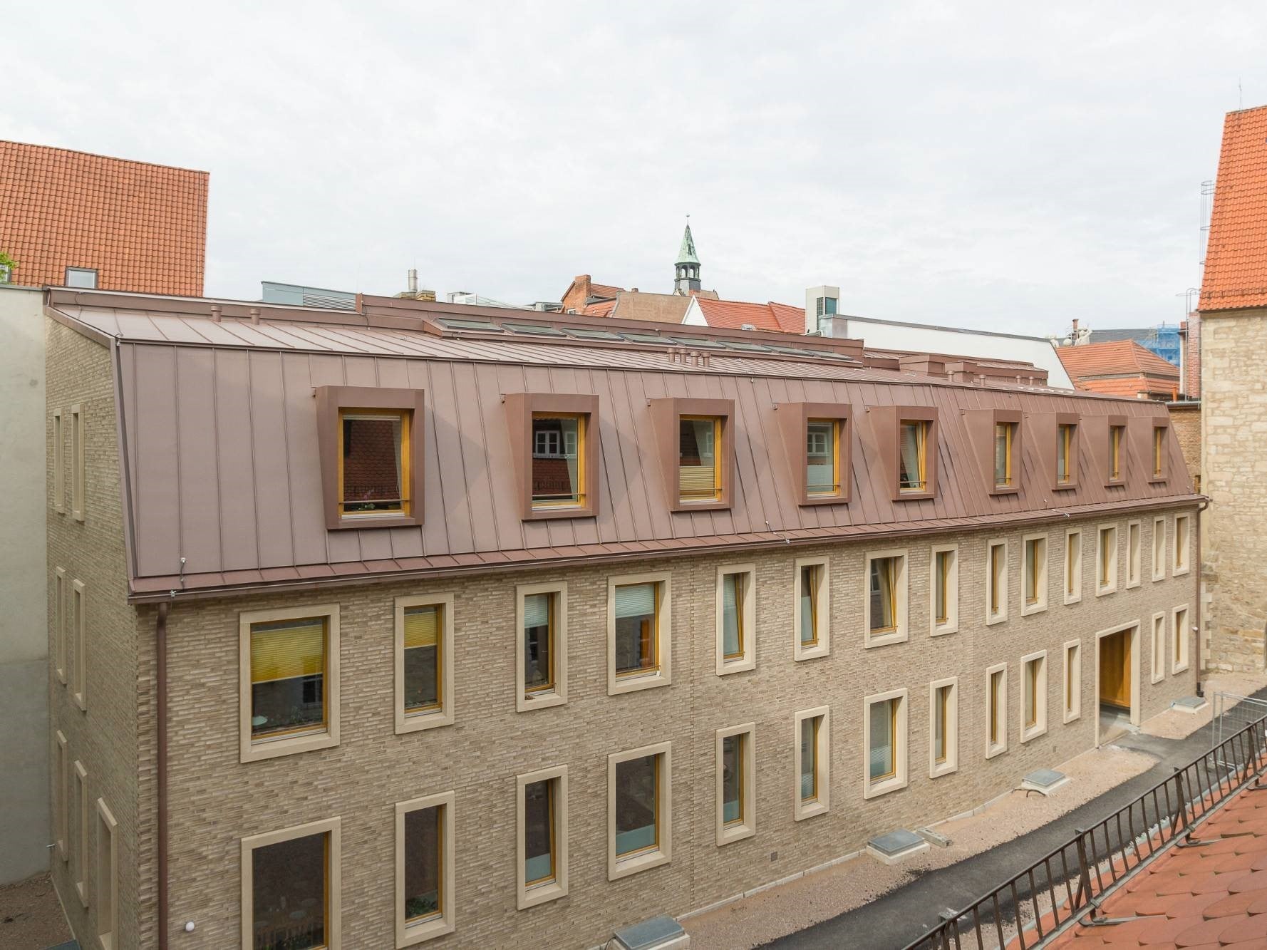 Anstelle des einstigen Rektorhauses ist im Erfurter Ursulinenkloster ein neues Konventgebäude entstanden.