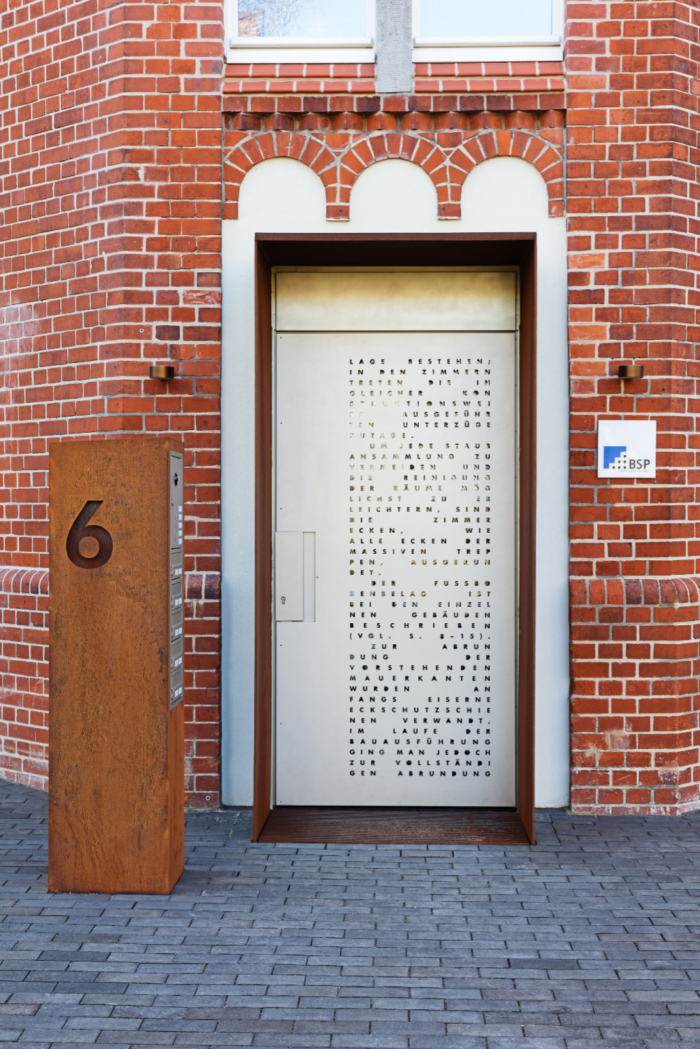 Das ehemalige Absonderungshaus beherbergt heute das Architekturbüro BSP.