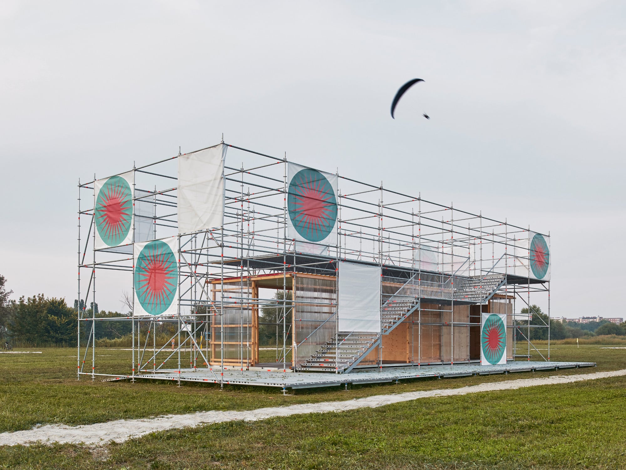 Das junge Büro Openact Architecture sah entlang des Flusses Save in Zagreb sogenannte Aktivatoren vor, um die Uferzone temporär zu beleben.