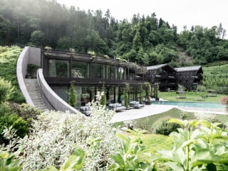 Erweiterung einer Hotelanlage in Südtirol
