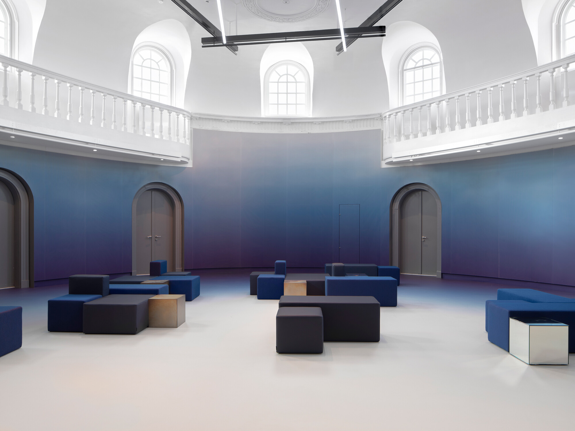 Der Shaffyzaal erinnert an den Künstler Ramses Shaffy und die Sixties, als sich in dem Raum die holländische Avantgarde traf.