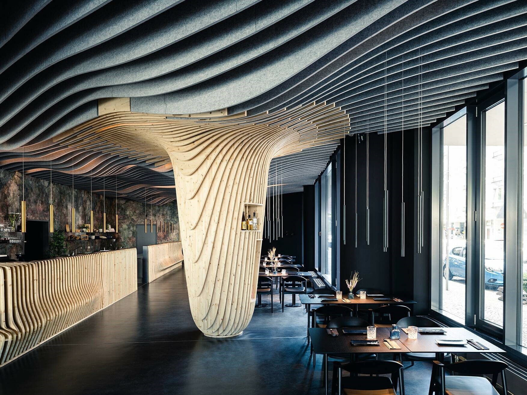 Für das neue Lokal Fuji Yama in Nürnberg entwickelten die Planenden des Büros Bermüller und Niemeyer Architekturwerkstatt ein besonderes Raumkonzept.