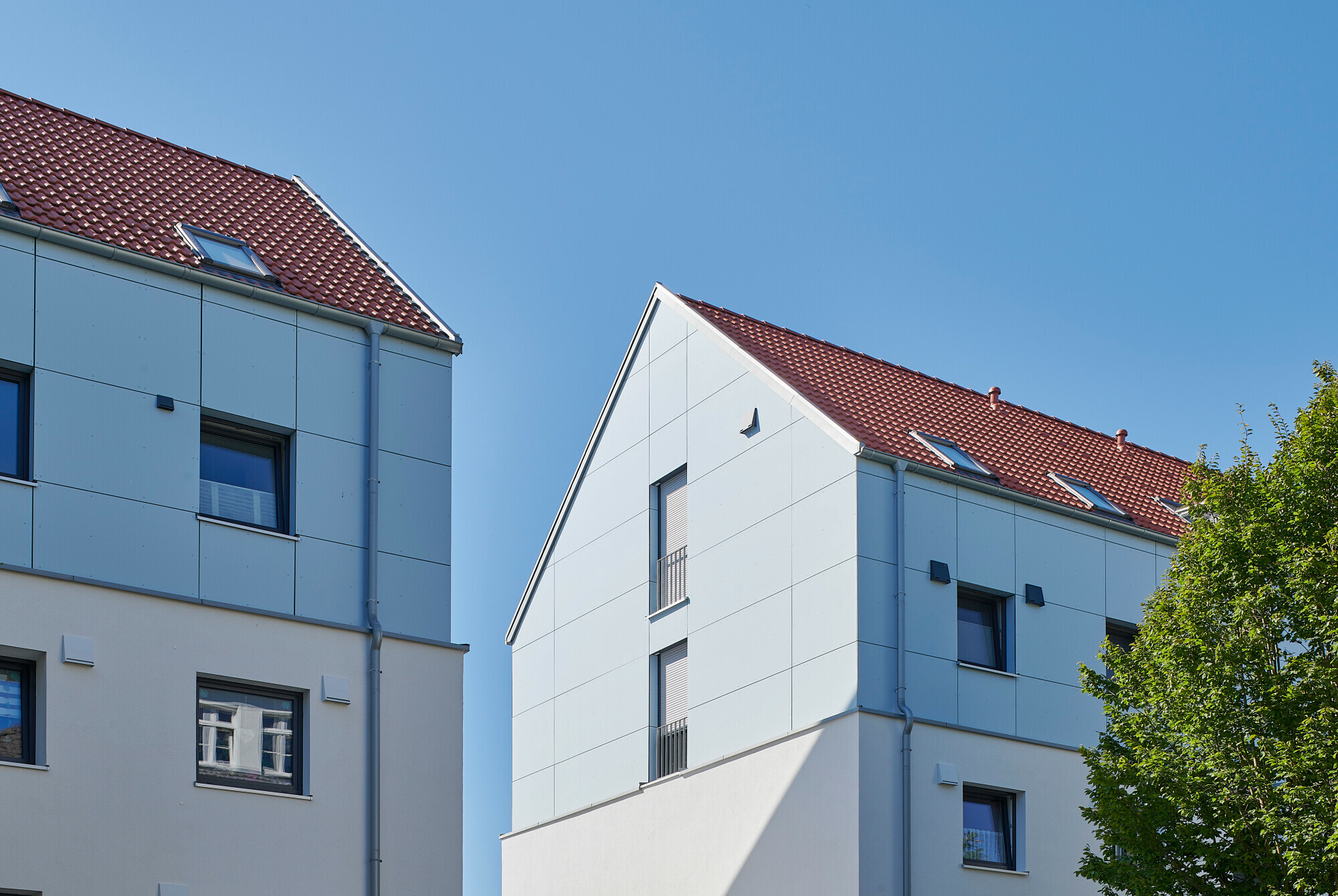 Für die Aufstockung entschieden sich die Verantwortlichen für das großformatige Bausystem KS-PLUS.
