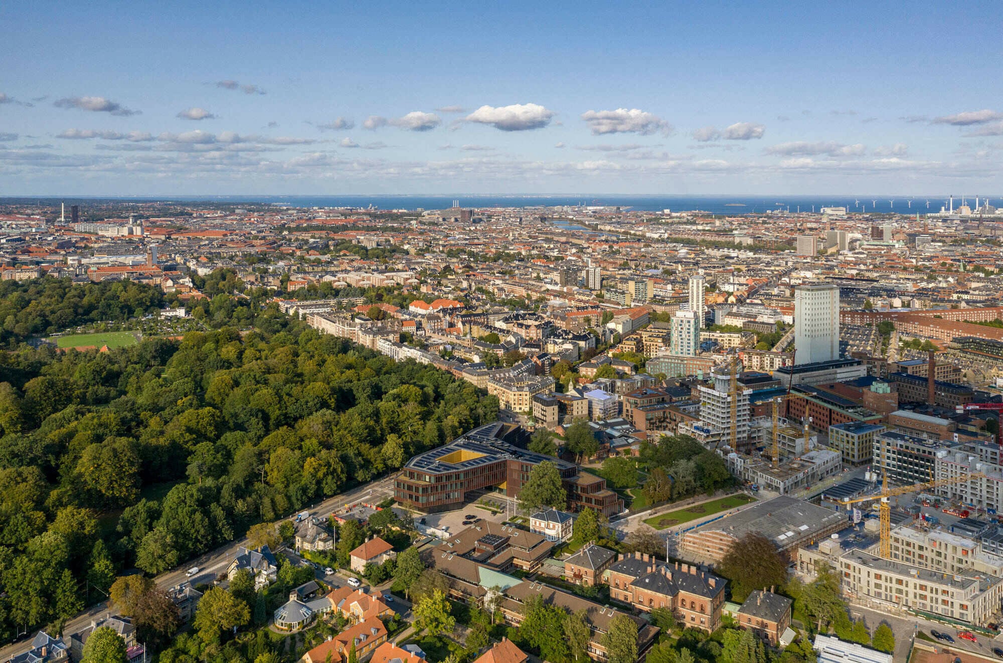 Hauptverwaltung Carlsberg in Kopenhagen Fenster und Türen Büro