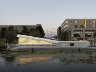Genesis ist seit Oktober 2020 als schwimmende Kirche in East London im Einsatz. 