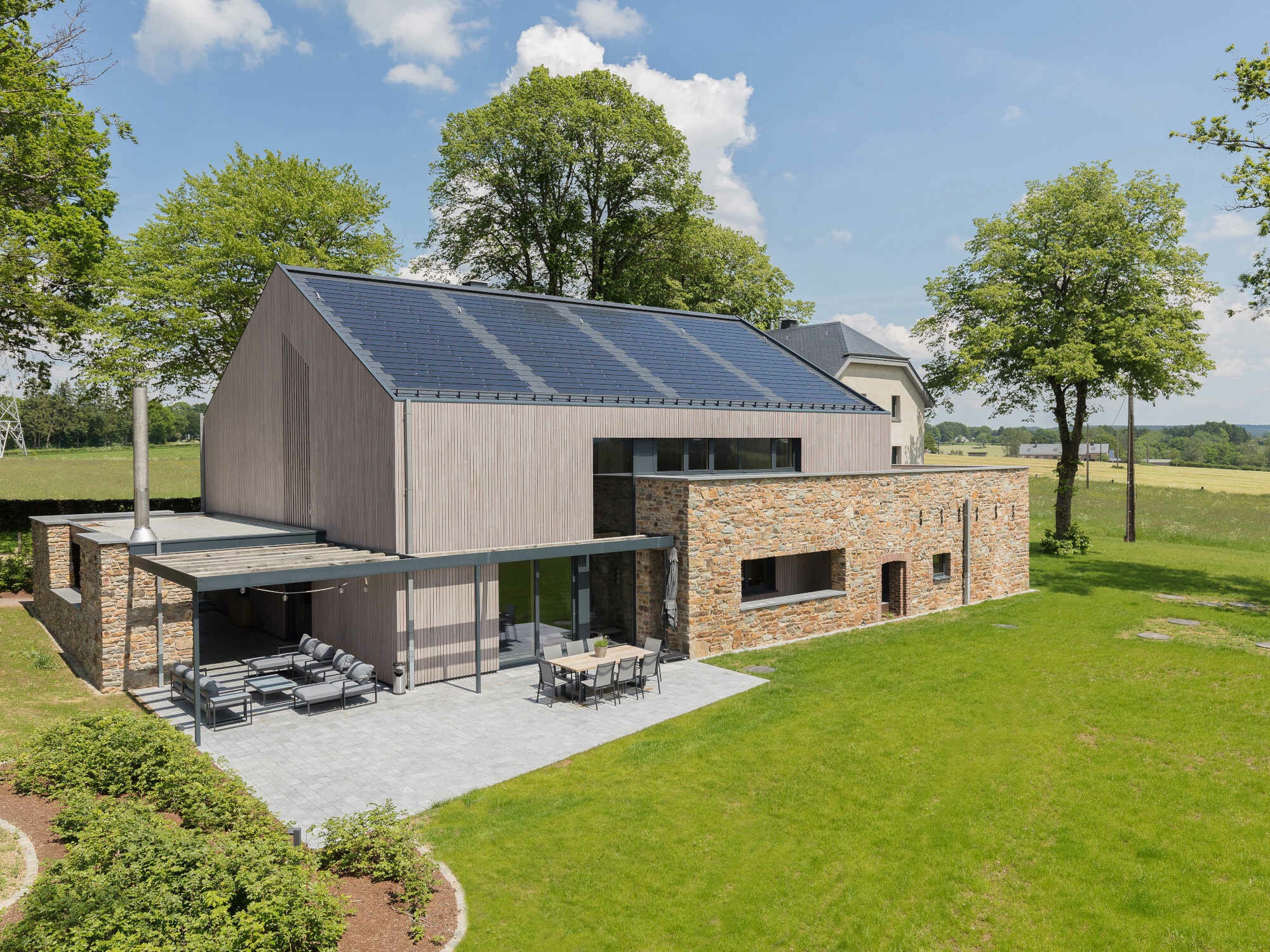 Nach dem Umbau und der Erweiterung ist der Stefanshof ein Ort zum Tagen, zum Feiern und Erholen, mit Wellnessbereich und Schlafgelegenheiten für bis zu 28 Leute.
