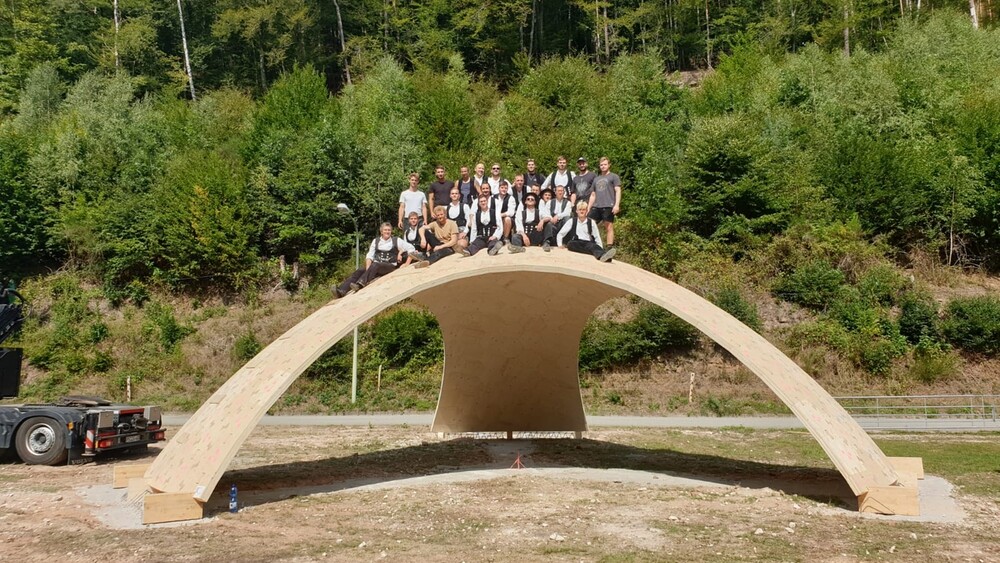 Die Holzkuppel hat eine Fläche von 100 Quadratmetern.