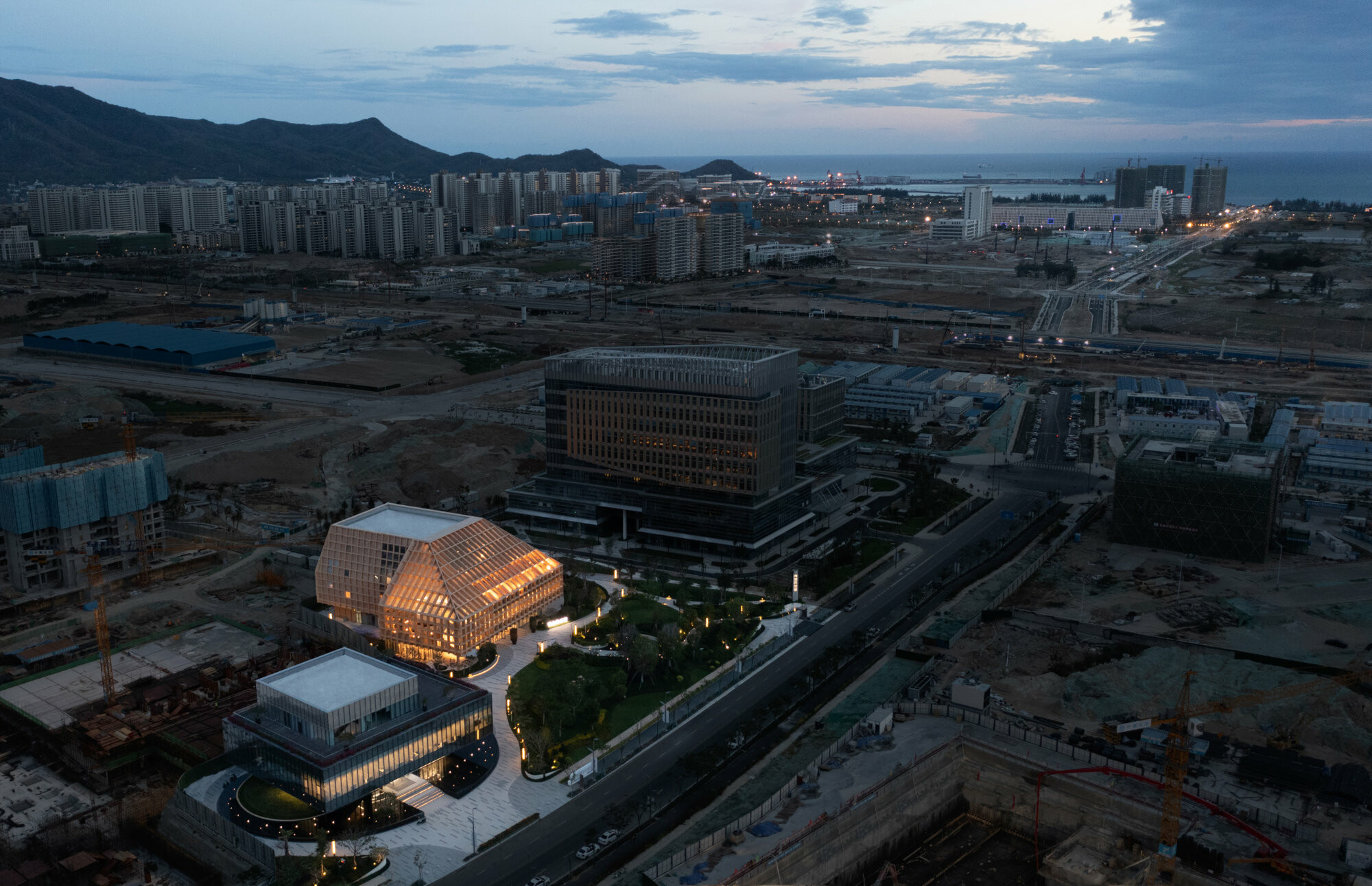 Das Besucherzentrum im Technologiebezirk Nanfan High Tech District ist kommerzieller Showroom, Forschungseinrichtung und Touristenattraktion in einem.
