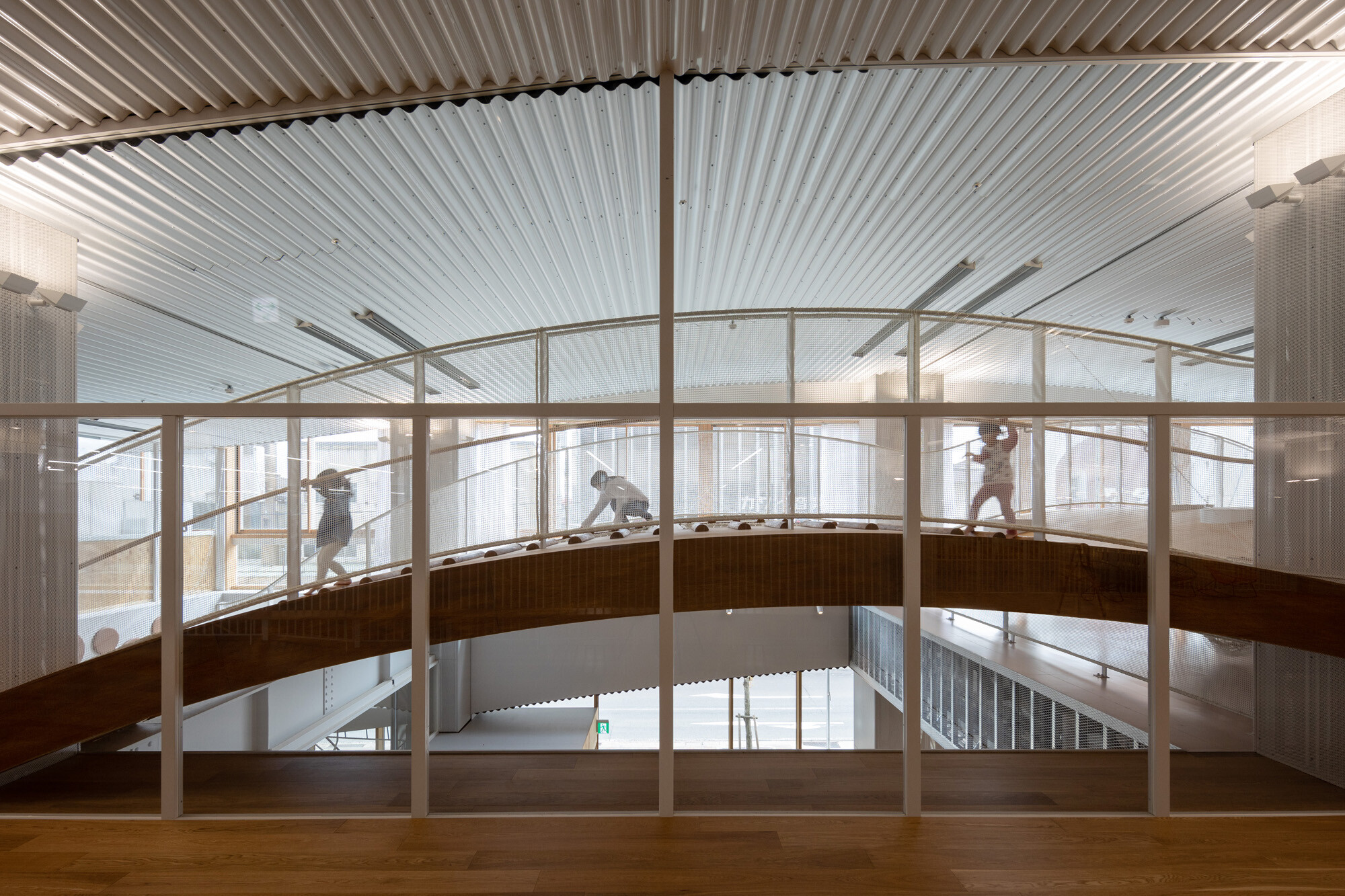 Medizin und Kinderbetreuungszentrum mit Bürgertreffpunkt in Kitakami