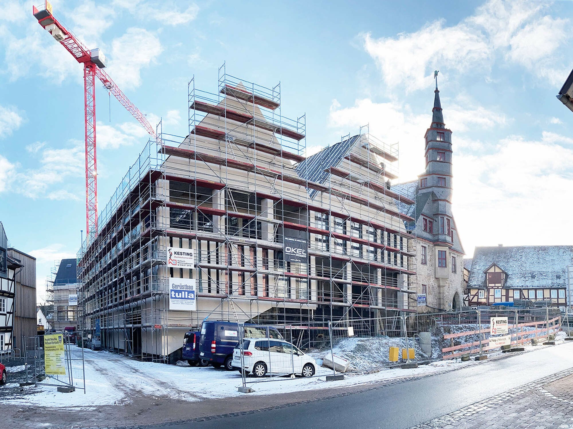 Für die neue Rathauserweiterung, die das Büro Heimspiel Architekten in Kooperation mit agn verwirklichte, wurde die abgetragene Substanz des Vorgängerbaus so gut wie möglich als Rohstoffquelle genutzt.