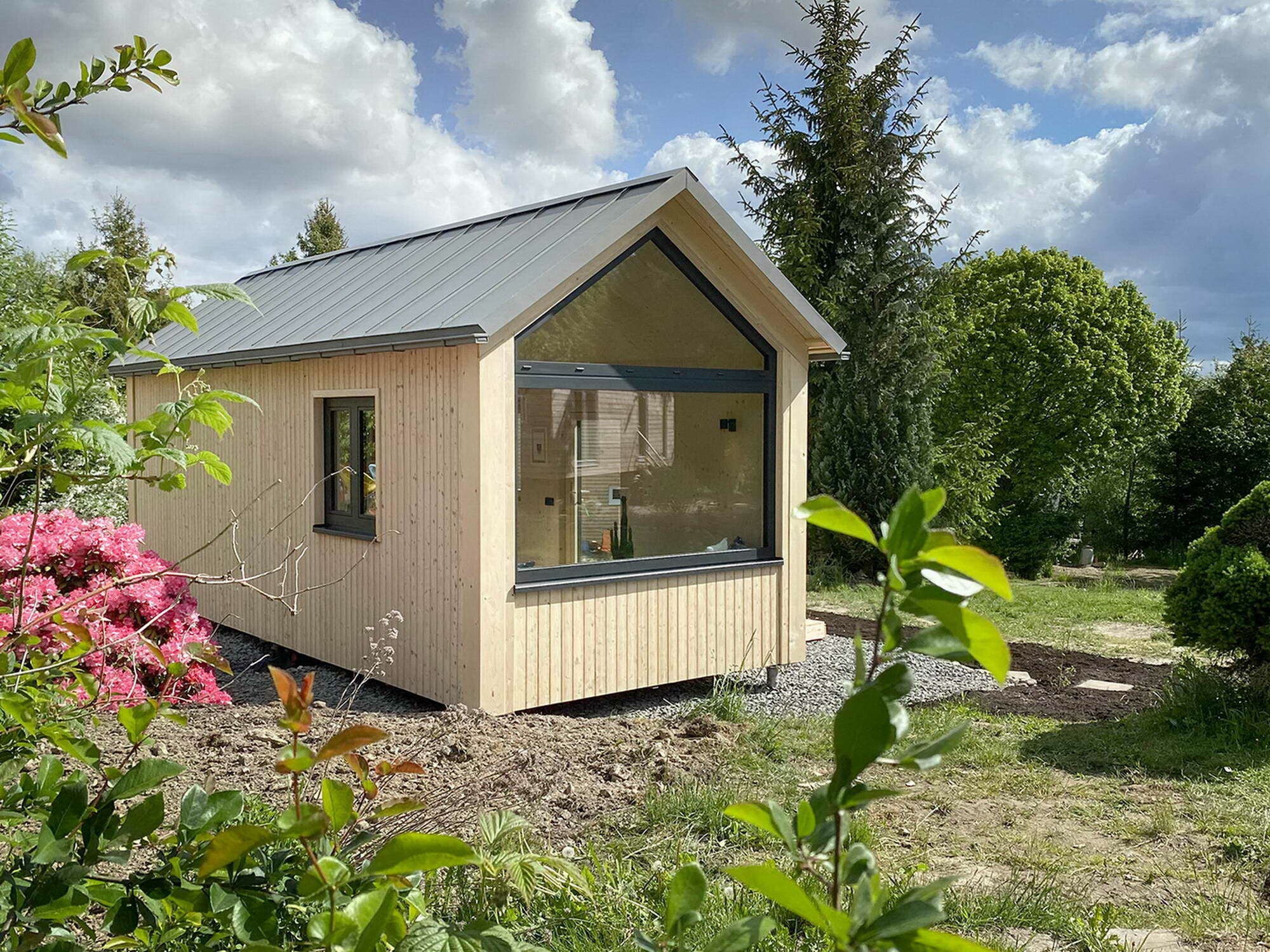 Tiny Houses werden immer beliebter, weil sie viel Autarkie auf kleiner Fläche versprechen.