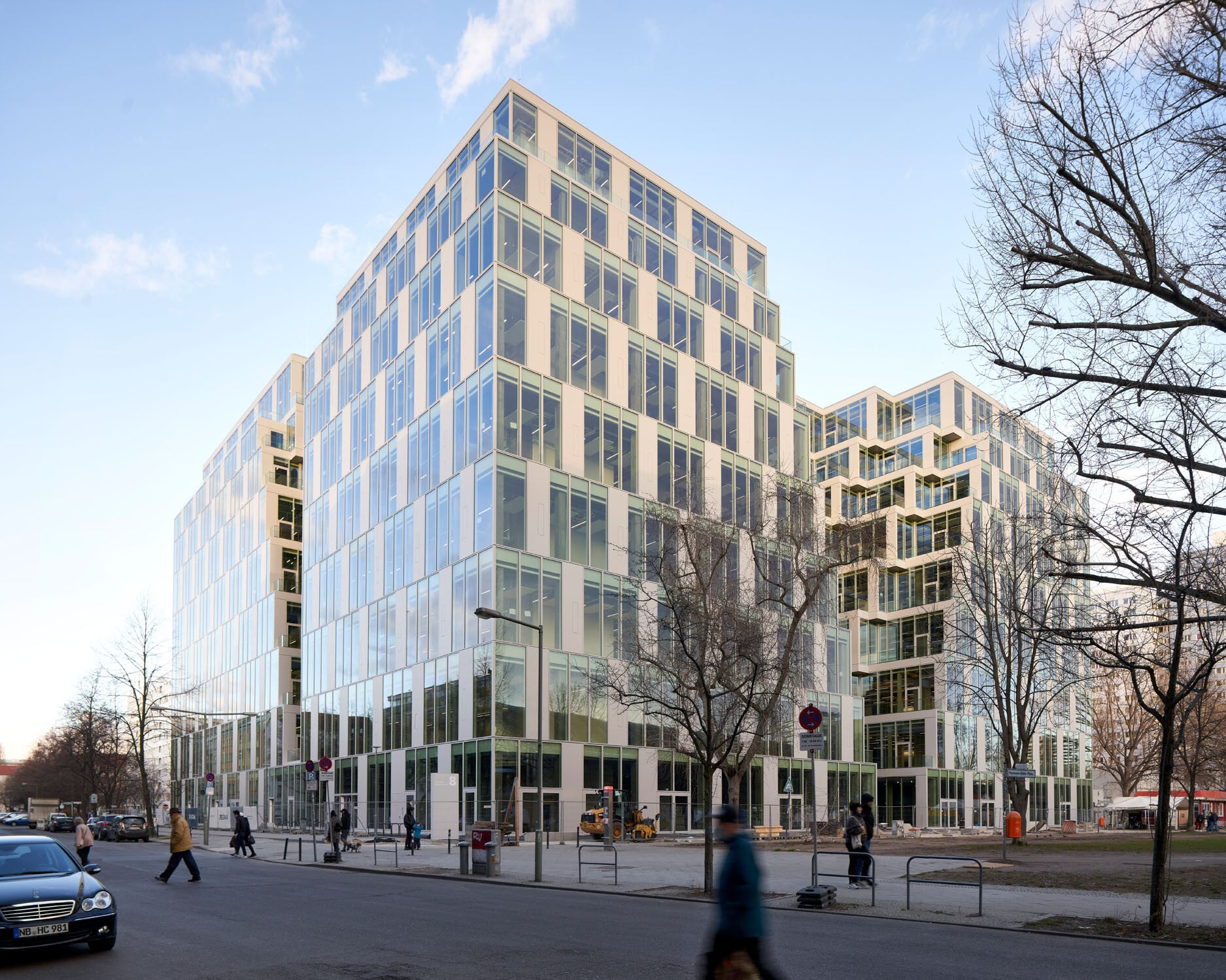 UP! Berlin nennt sich das Bürogebäude und steht nahe des Berliner Ostbahnhofs.