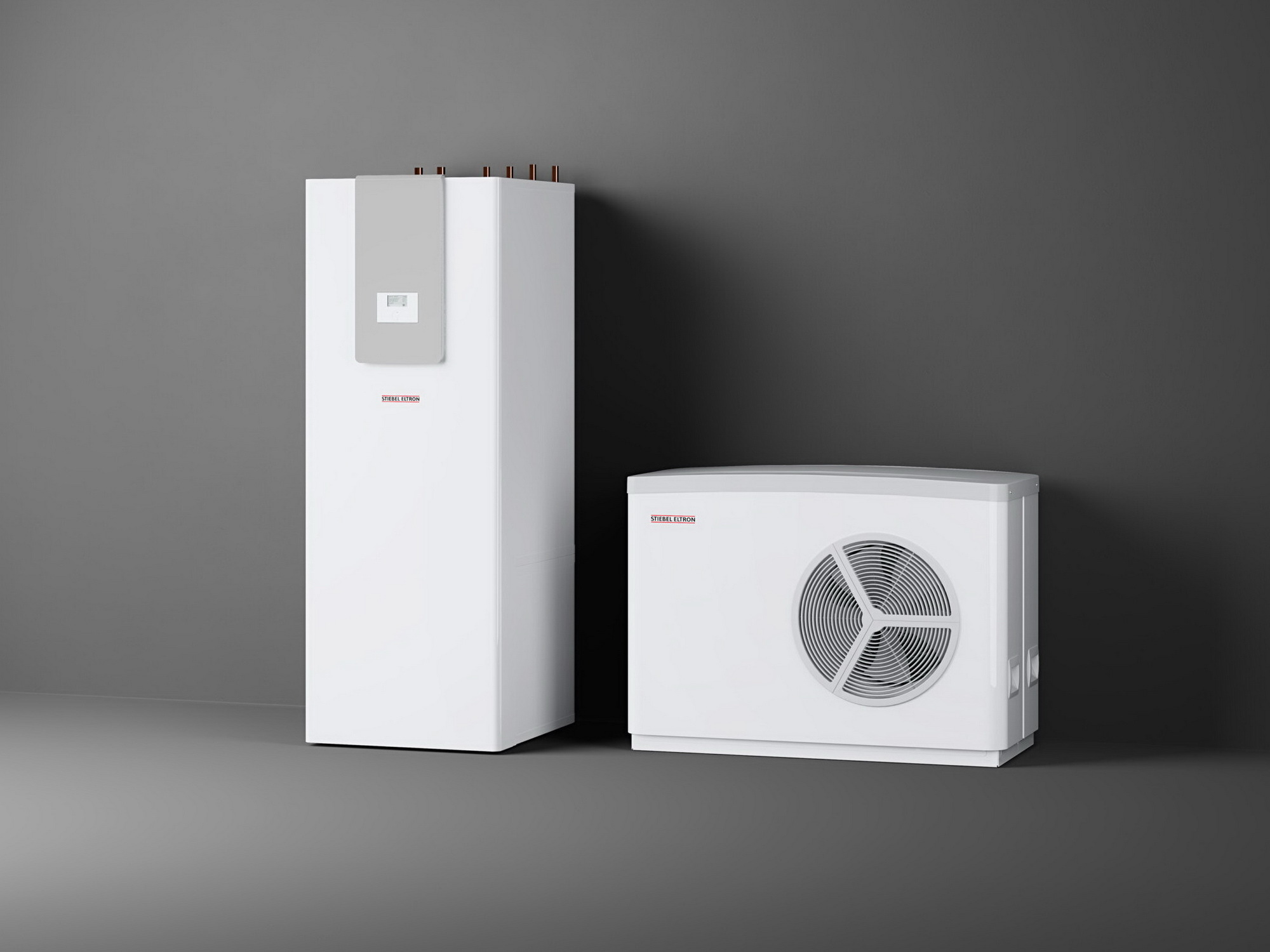 Besonders für den Einsatz in Altbauten eignet sich das WPL 25 AC compact duo Set, bestehend aus der außen aufgestellten Luft-Wasser-Wärmepumpe WPL 25 AC und dem Integralspeicher HSBC 300 cool.