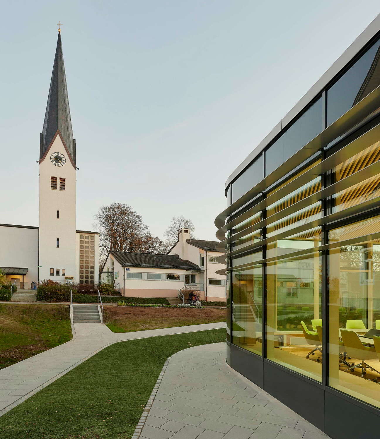 … in Richtung der 1851 erbauten katholischen Kirche „Kostbares Blut Christi“. 