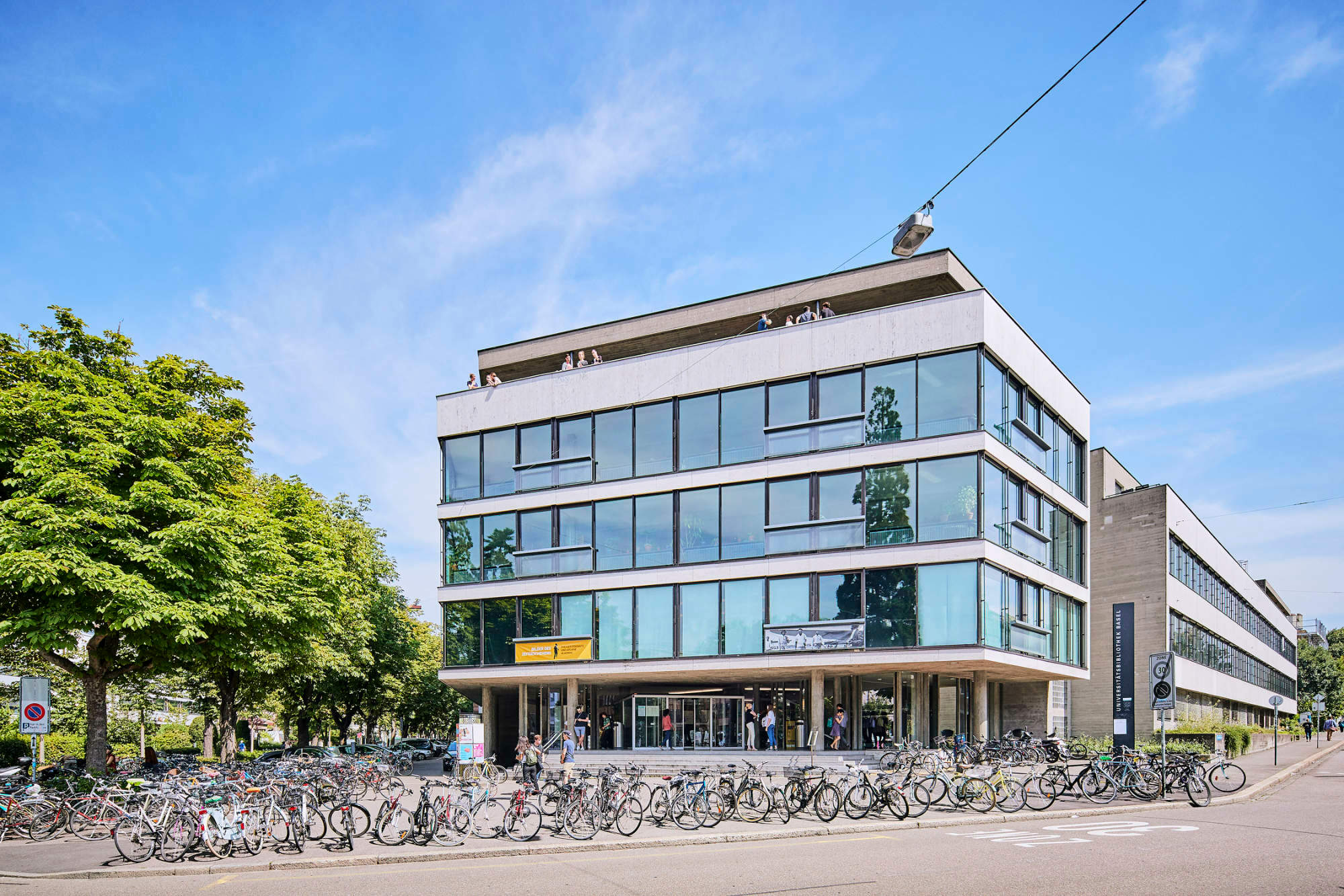 Umbau Universitätsbibliothek in Basel Akustik Bildung