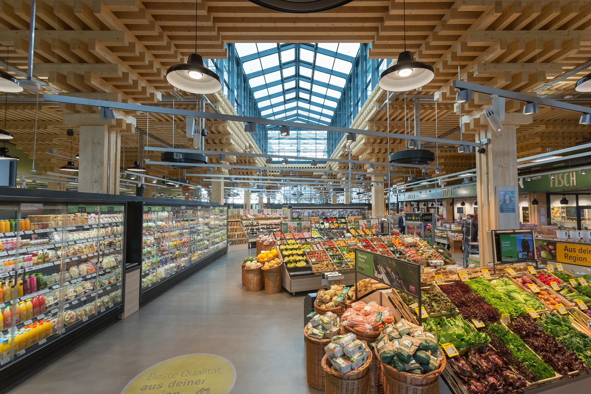 Die modulare Holzbauweise ermöglichte eine kurze Bauzeit und der Markt ist jederzeit erweiterbar.