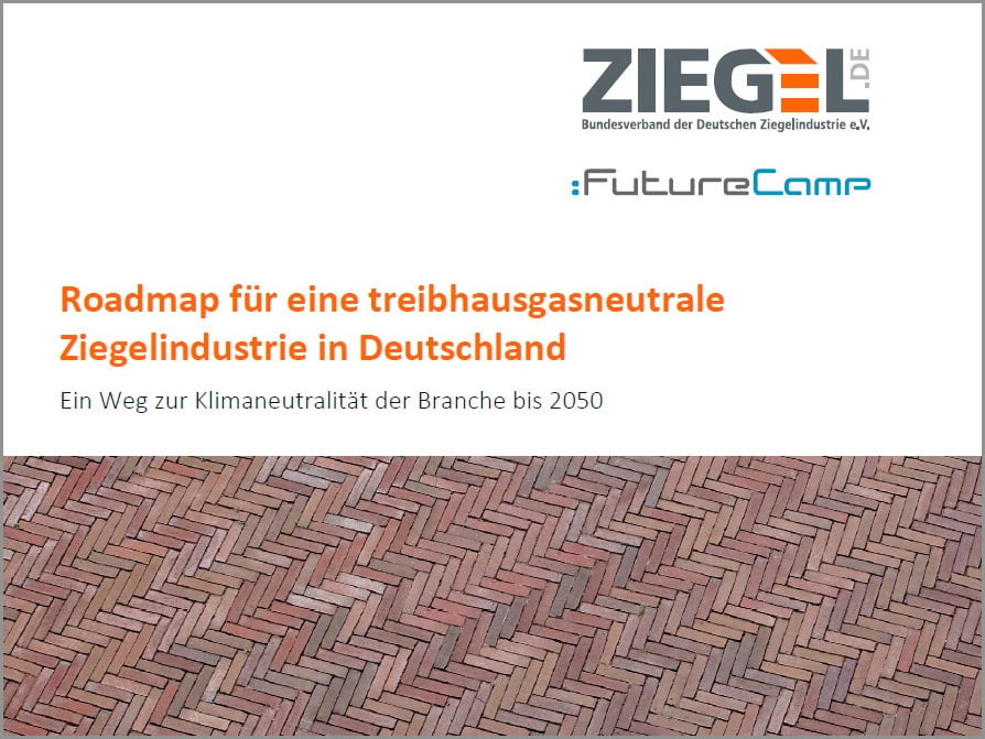 Die mit FutureCamp Climate entwickelte Roadmap der deutschen Ziegelindustrie zeigt auf der Basis aktueller Zahlen und Daten, wie die Ziegelherstellung bis 2050 klimaneutral werden kann und welche Rahmenbedingungen dafür notwendig sind.