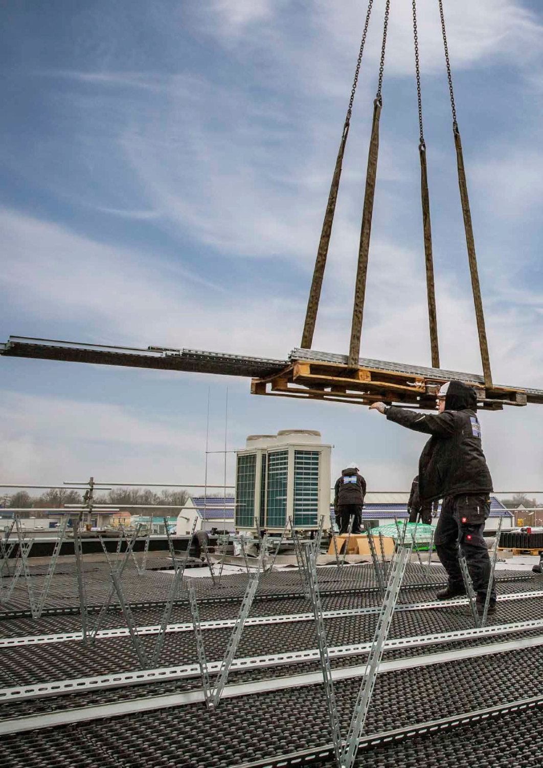 Die V-förmige Konstruktion auf dem Dach