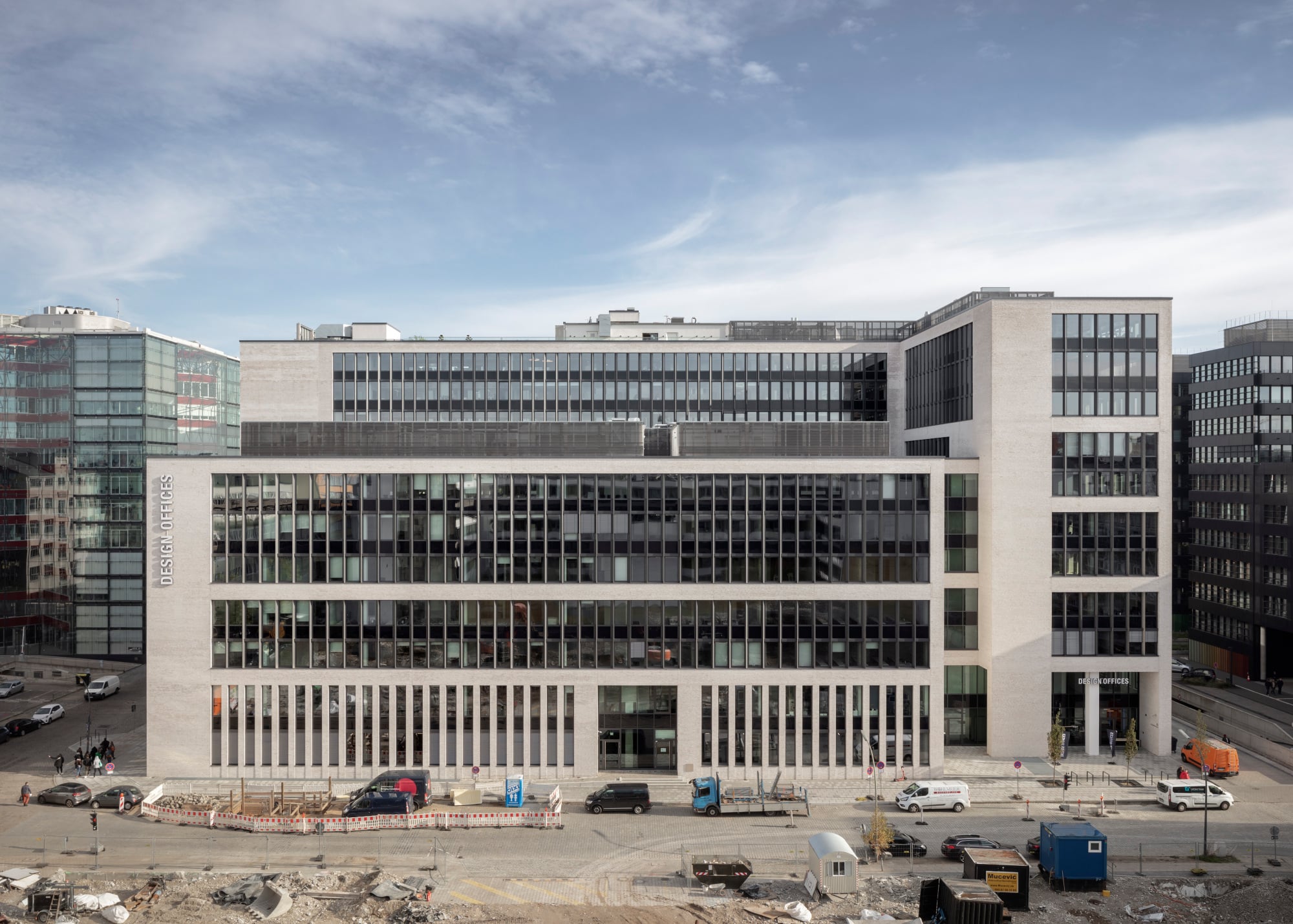 Werkdienst Hamburg Postfach 70 16 44 22016 Hamburg Olympus-Campus in Hamburg | Glas | Büro/Verwaltung | Baunetz_Wissen