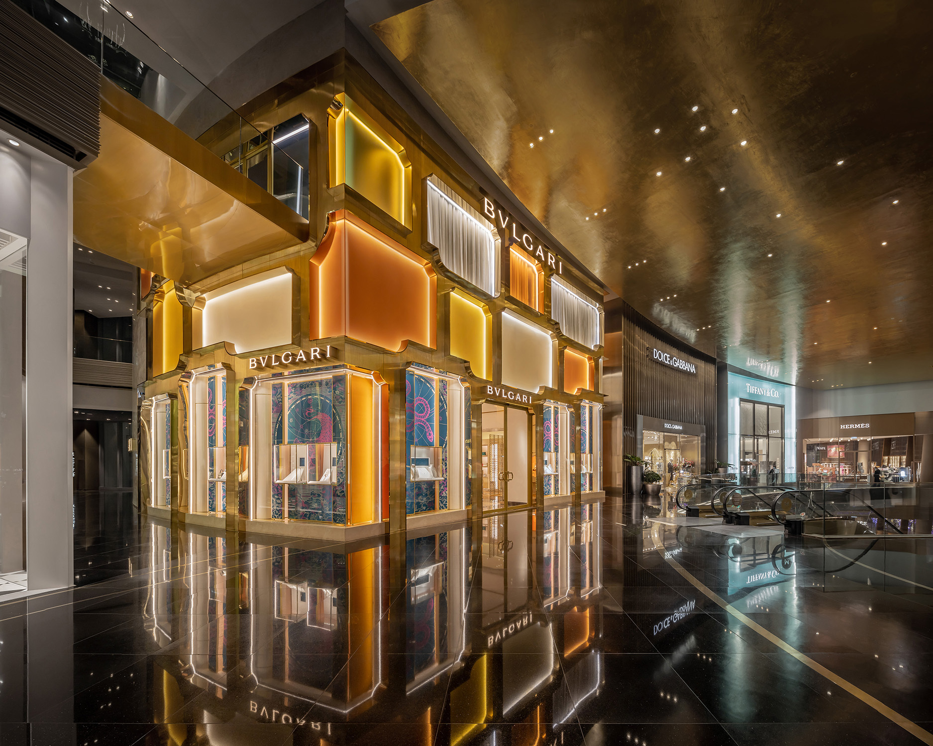 Der Flagship-Store befindet sich auf der Beletage der Iconsiam Shoppingmall in Bangkok. 