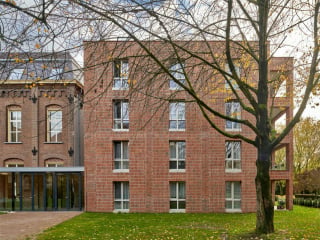 Die ab 1832 erbaute Klosteranlage Tilburg wurde nun von dem Büro Shift architecture urbanism erweitert.