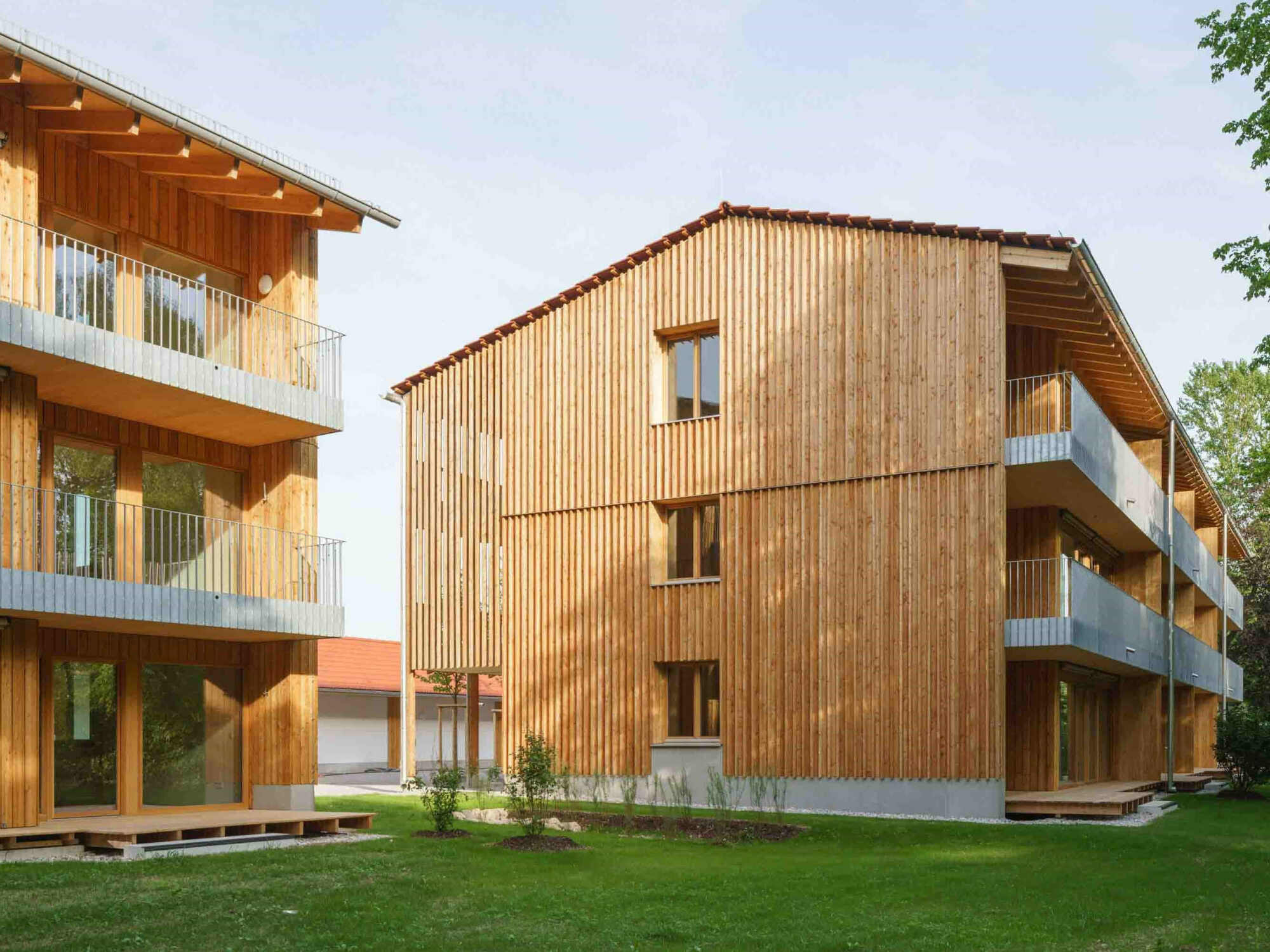 Preisträger Bayerischer Holzbaupreis 2022: Mehrgenerationenhaus Kranzberg; Architektur: Büro Dantele, Freising
