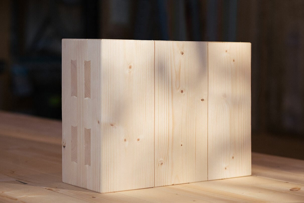 Das verwendete Holz stammt aus PEFC-zertifizierten Wäldern.