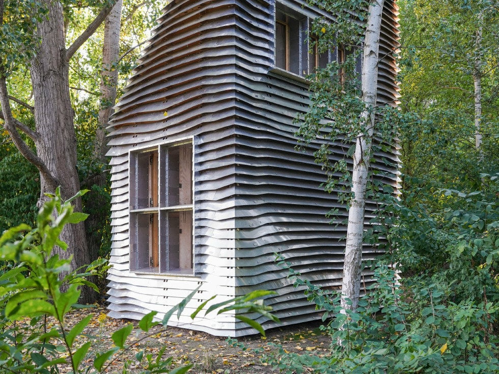 Unweit der Hochschule Wismar wurde ein Prototyp für ein zusammengestecktes Haus errichtet.
