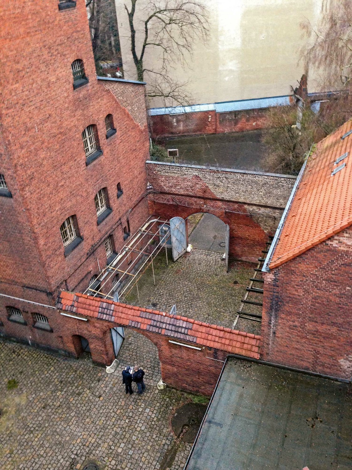 Das Ensemble lag lange abgeschieden und vergessen hinter verschlossenen Toren.