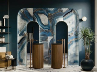 Herausforderung für die Hersteller: Jedes Jahr aufs Neue Innovationen zu präsentieren. Hier drei neue Marmoroptik-Farben von Fiandre: Palissandro White vorn, Breccia Sarda Wand links hinten und Camouflage Wand rechts sowie Bodenfeld