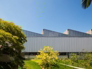 Das Team von Estúdio Trópico plante die Arena Castanheiras in Santana de Parnaíba.