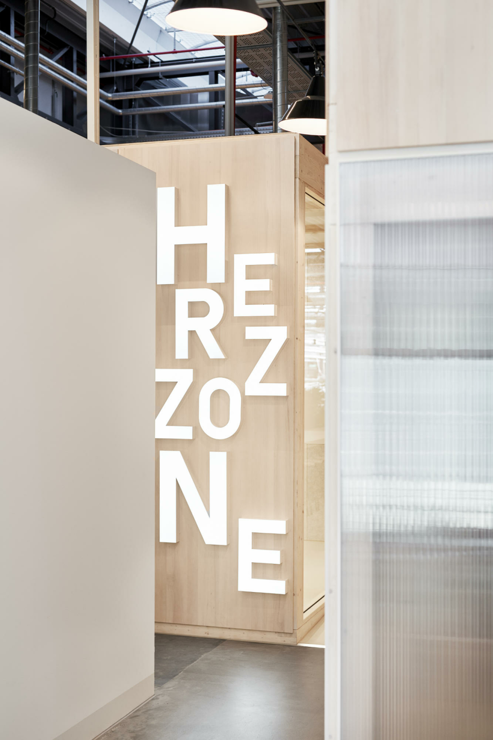 Dieser neu entstandene Begegnungsbereich wird Herzzone genannt.
