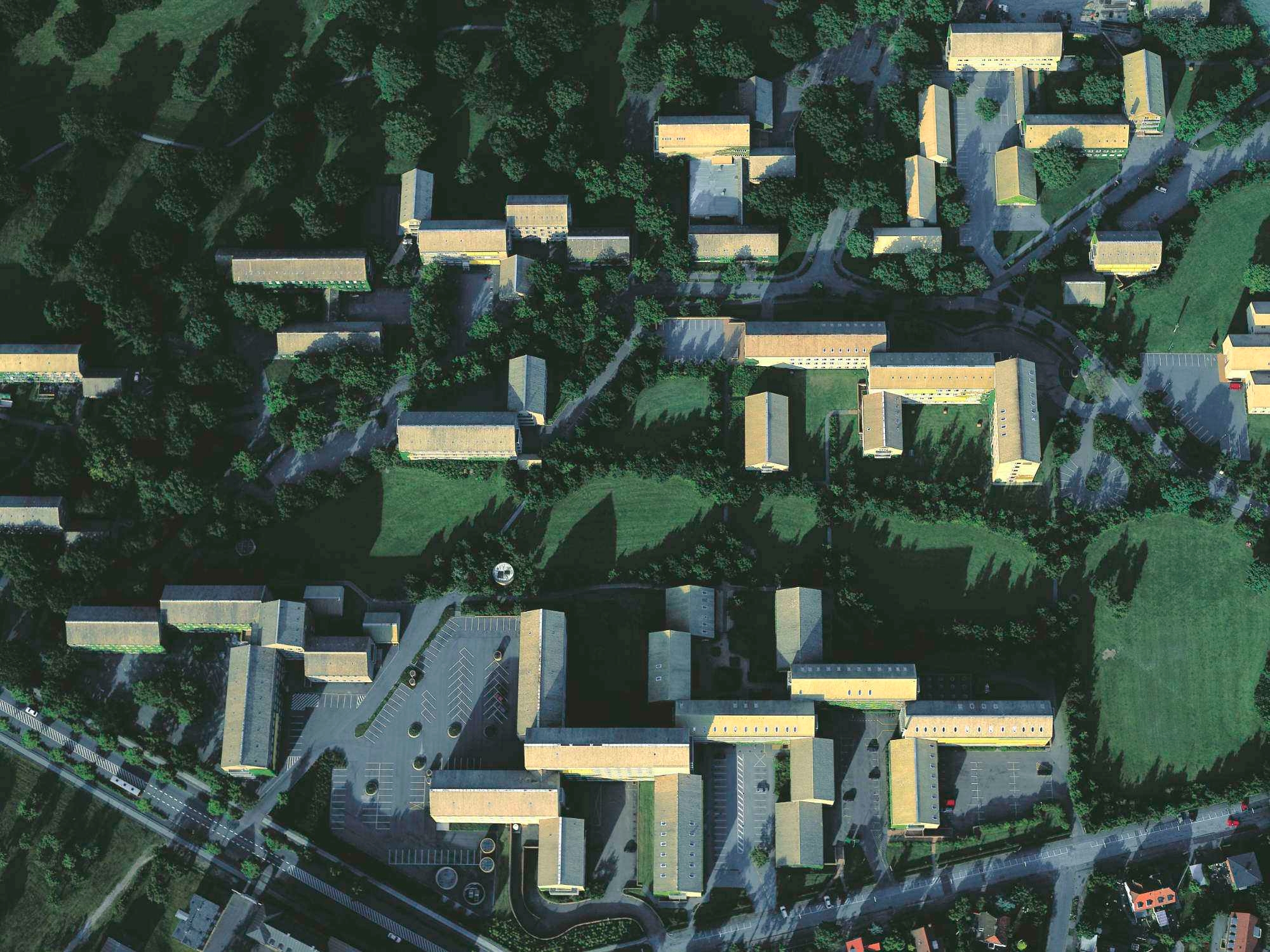 Der Campus der Universität Aarhus erstreckt sich nördlich des Stadtzentrums.