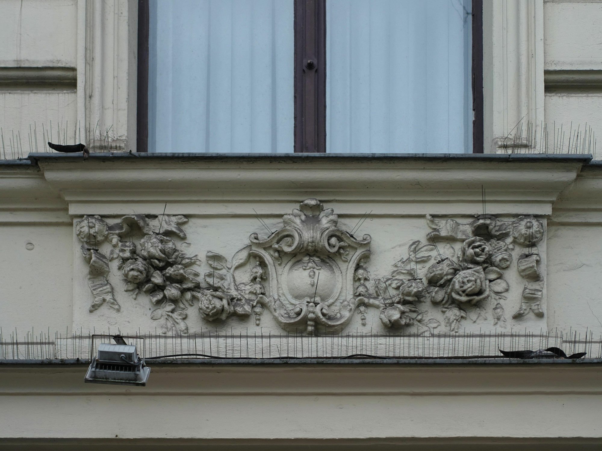 Feston | Fenster und Türen | Zubehör | Baunetz_Wissen