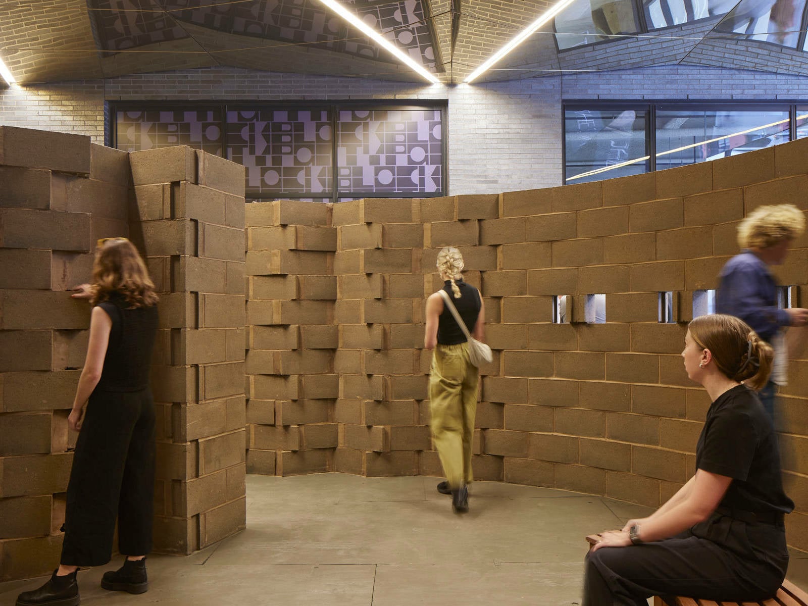 Auf der Chicagoer Architektur Biennale präsentiert das Architektur- und Designbüro Skidmore Owings & Merrill eine klimaneutrale Alternative zu herkömmlichen massiven Baustoffe.