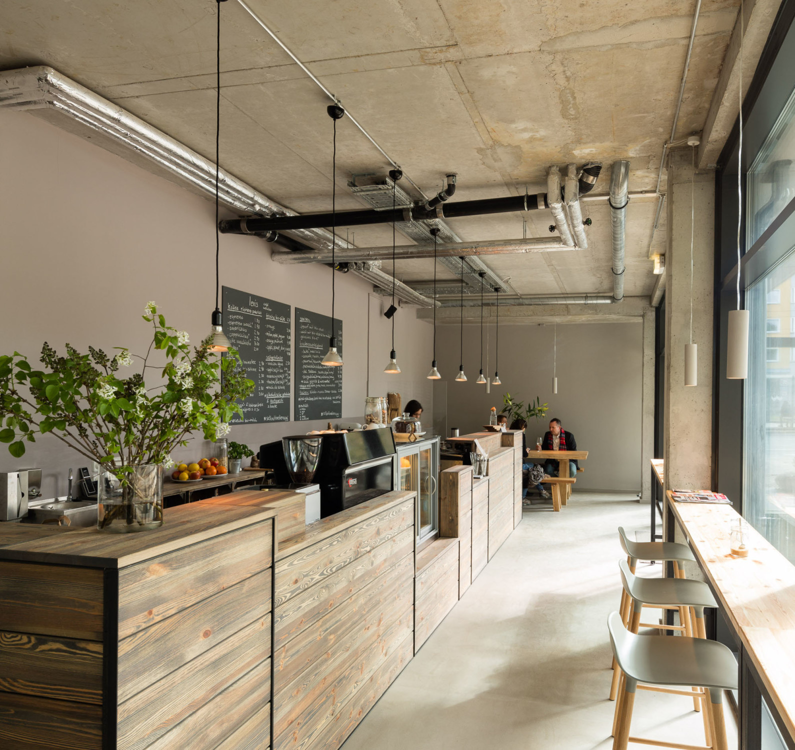 Kaffeebar im Kopfbau