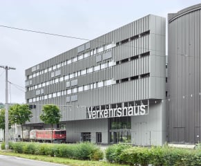 Mit dem "House of Energy" hat das Zuricher Architekturbüro Gigon/Guyer das Verkehrshaus der Schweiz in Luzern erweitert.