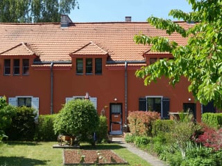 Die Gartenstadt Falkenberg, auch Tuschkastensiedlung genannt, ist eine Wohnsiedlung im Berliner Ortsteil Bohnsdorf im Bezirk Treptow-Köpenick.