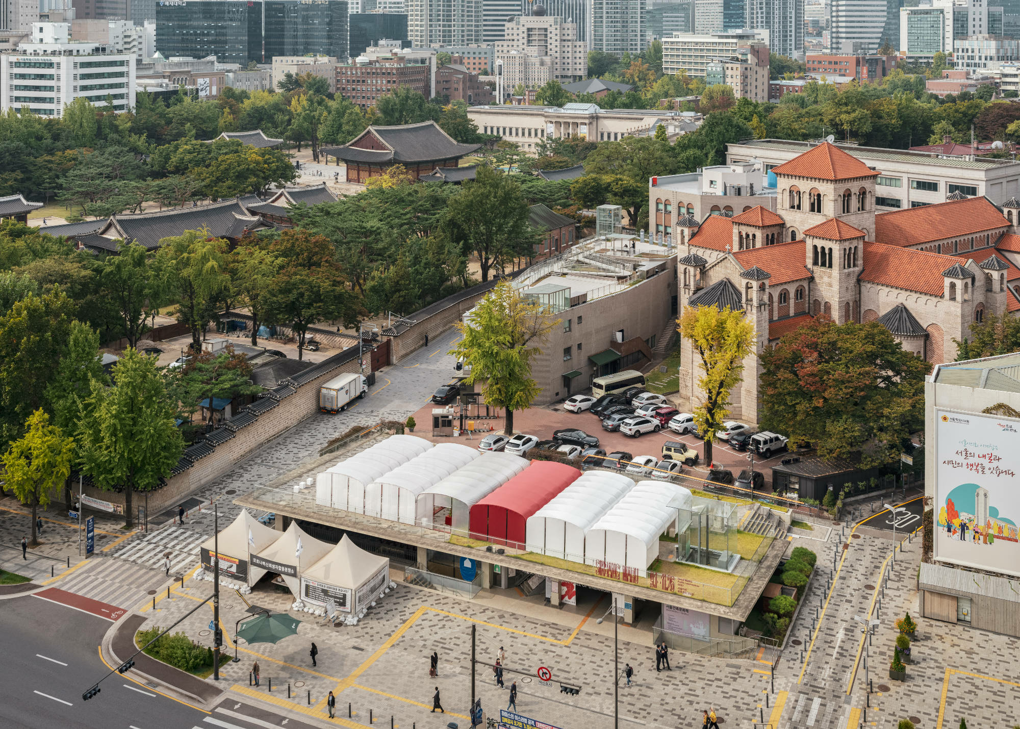 Der Pavillon bespielte 2023 das Dach der Seoul Hall of Urbanism & Architecture.