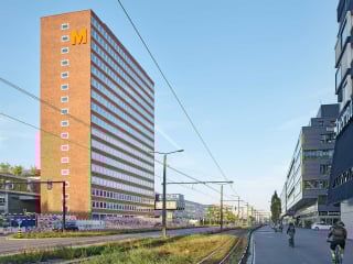 Das 1965 eingeweihte Hochhaus der Migros-Betriebszentrale in Zürich wurde zwischen 2019 und 2023 nach Plänen von Gigon/Guyer Architekten und Walt Galmarini Bauingenieure saniert.