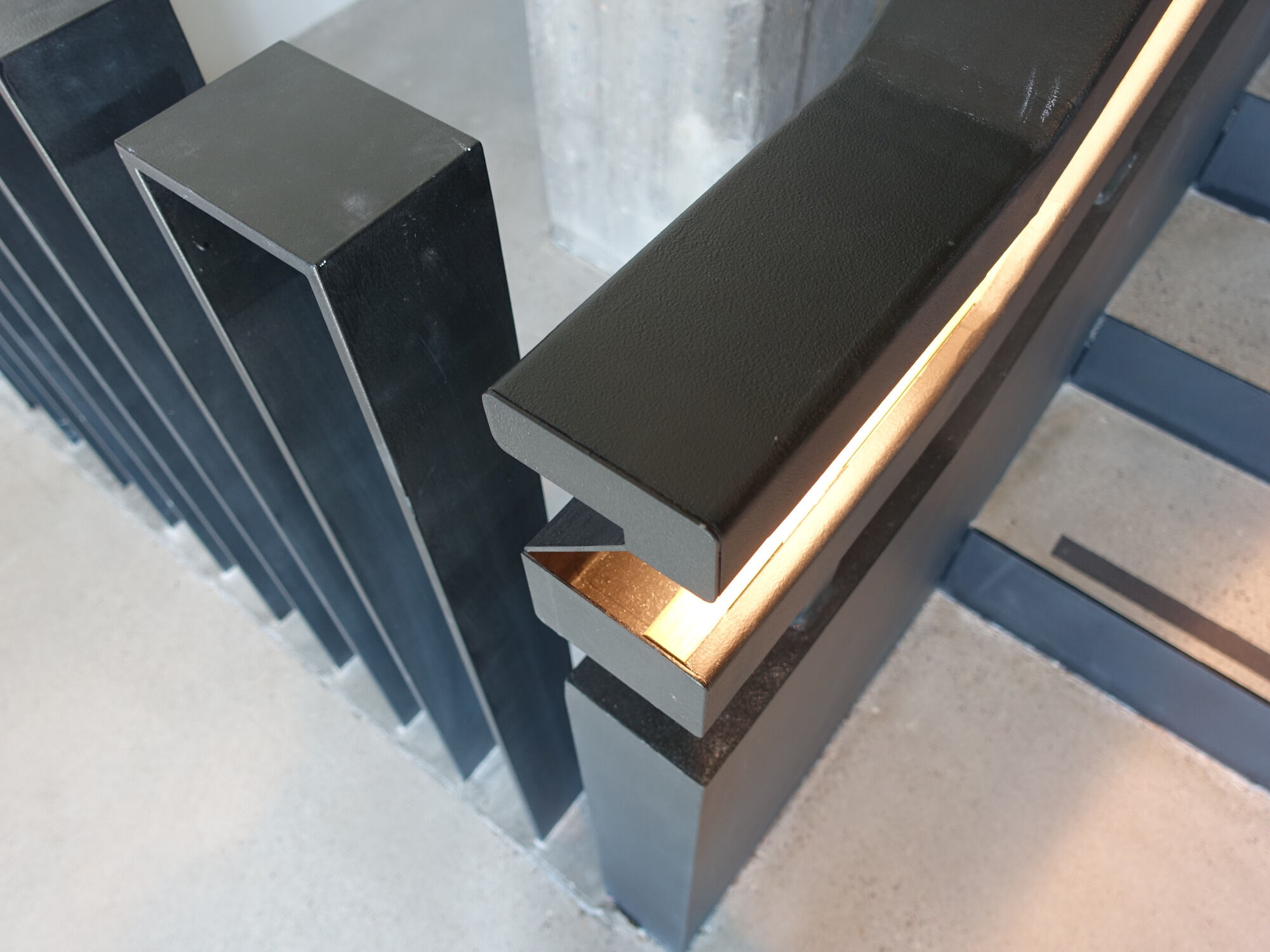 Die neue Stahltreppe 0im THF Tower planten :mlzd und Dr. Lüchinger + Meyer Bauingenieure