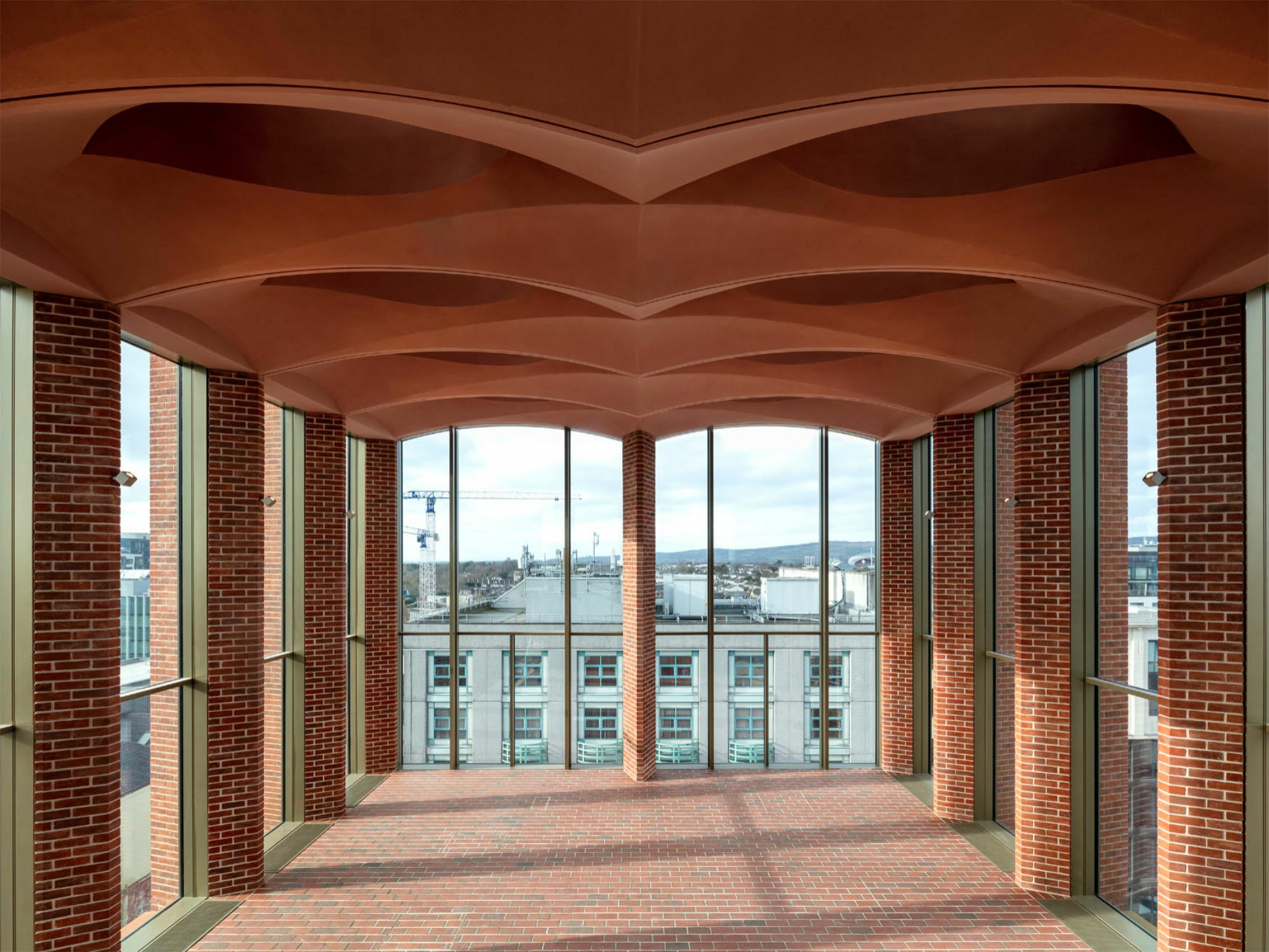 Gewinner Grand Prize und Kategorie Sharing Public Space: International Rugby Experience (Limerick, Irland) von Níall McLaughlin Architects (London, England)