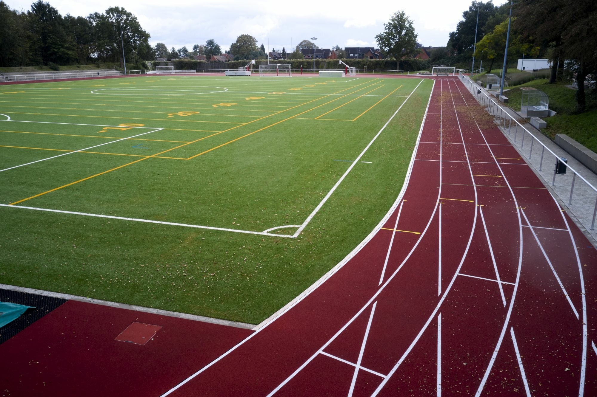 Nach einer zweijährigen Planungs- und Bauzeit bietet der Standort wieder Platz für sportliche Aktivitäten.