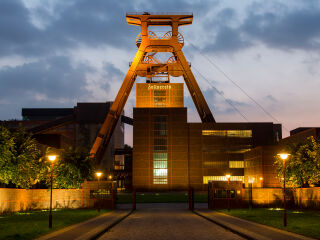 Zusammen mit zwei Fraunhofer-Instituten erarbeitet die Stiftung Zollverein derzeit ein neues Energiekonzept für das weitläufige Gelände. 