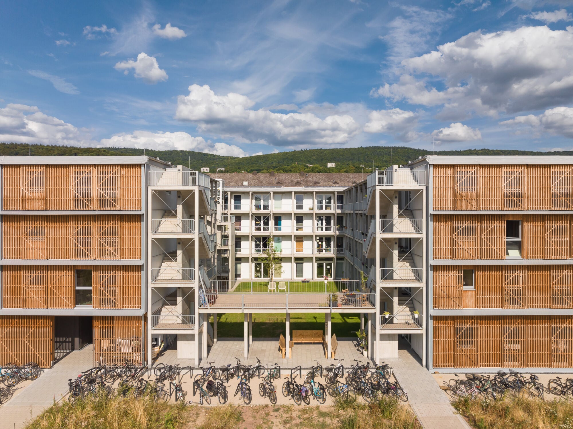 Bei der Holzhybridkonstruktion handelt es sich um ein modulares System.