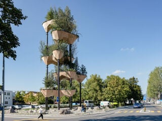 Begrünte Skulptur Semiramis in Zug