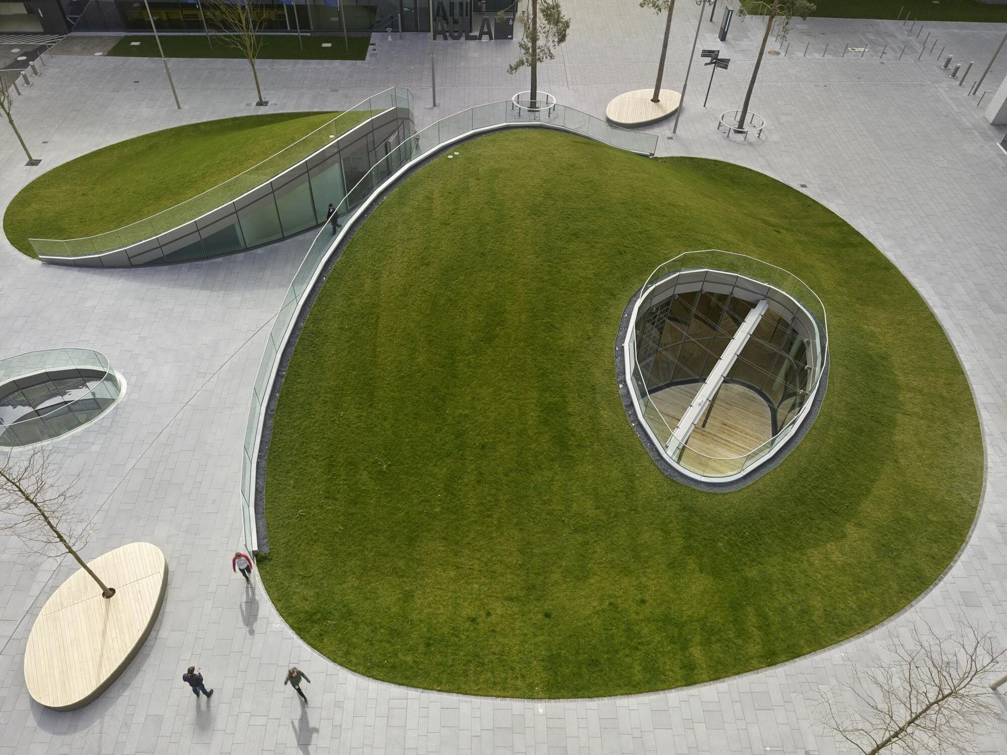 Mit dem neuen kommunikativen Zentrum hat der Campus ein wichtiges Element hinzugewonnen.