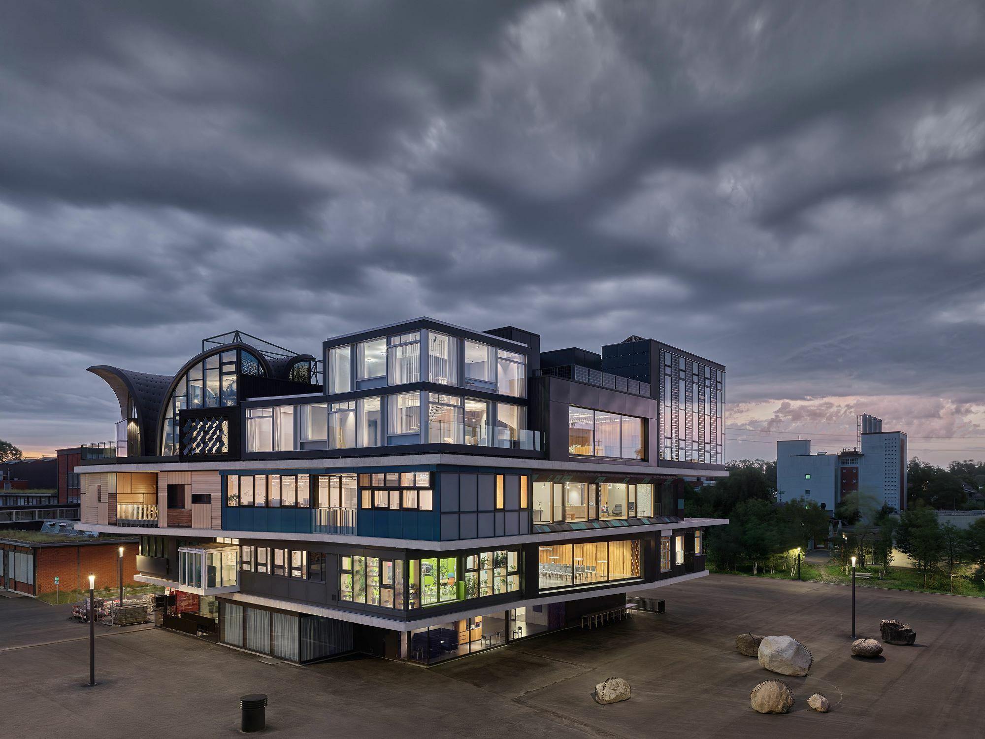 Das Forschungs- und Inoovationszentrum NEST in Dübendorf wurde um die Unit STEP2  erweitert.