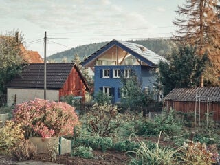 In Winterthur beauftragte eine Familie den Architekten Lorenz Bachmann und sein Team mit der Wohnraumerweiterung ihres Hauses.